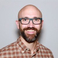 head and shoulders shot of Scott Kuindersma