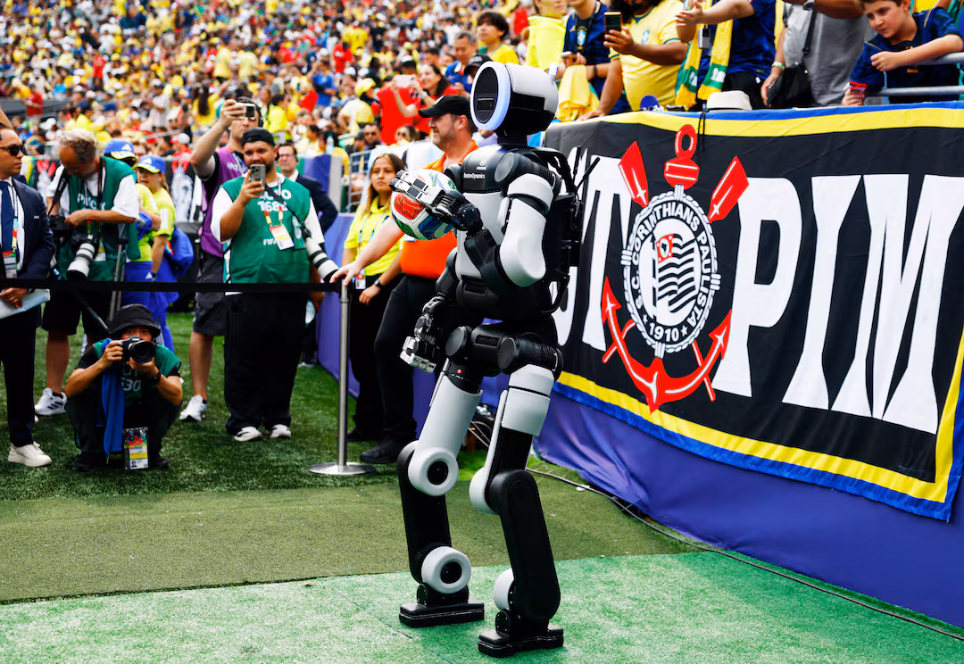 Atlas, the humanoid robot, delivers match ball at World Cup