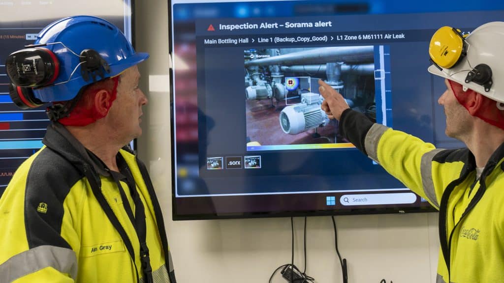 2 maintenances engineers review an air leak alert in Boston Dynamics Orbit software